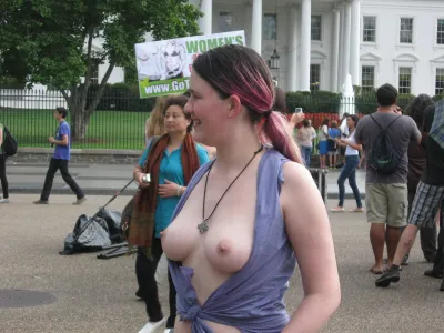 Showed tits in public — Big breasts in public