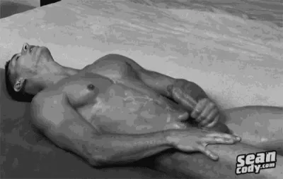 Beautiful male masturbation — Male orgasm