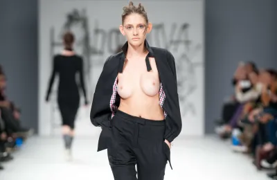 Show of naked models — Tits on the catwalk
