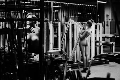 In nude style — Nude photo shoots